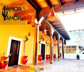 Artisanal-Casa in the Center of San Cris